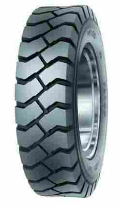 7.5/80R15 144A5 Mitas FL-08