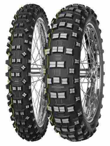 120/90R18 65R Mitas TERRA FORCE